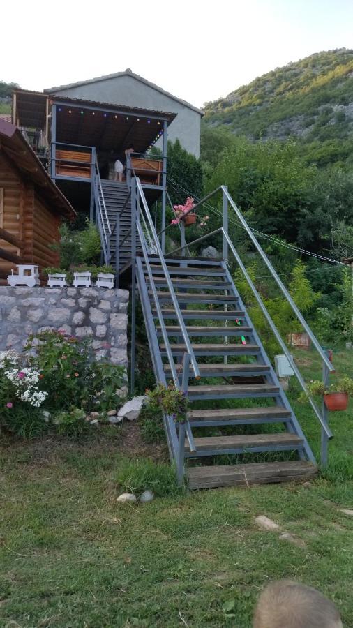 Camp Sunny Hills Hotel Virpazar Buitenkant foto
